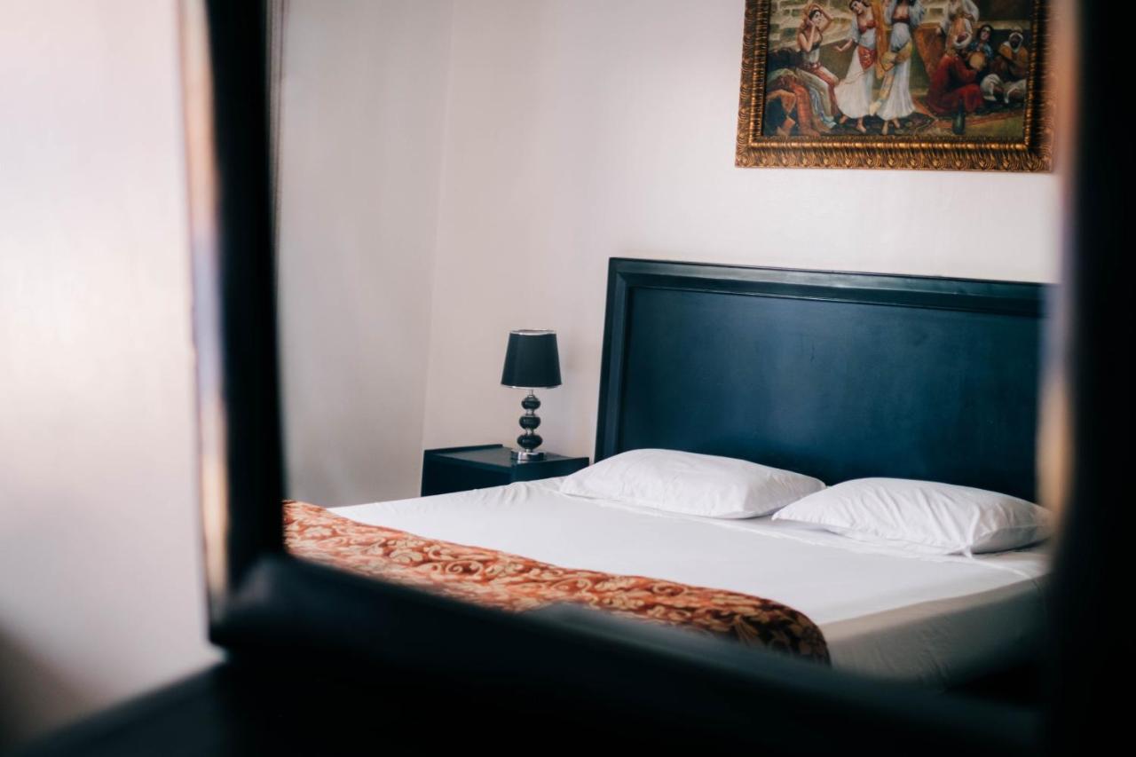 Apart Hotel Larbi 马拉喀什 外观 照片